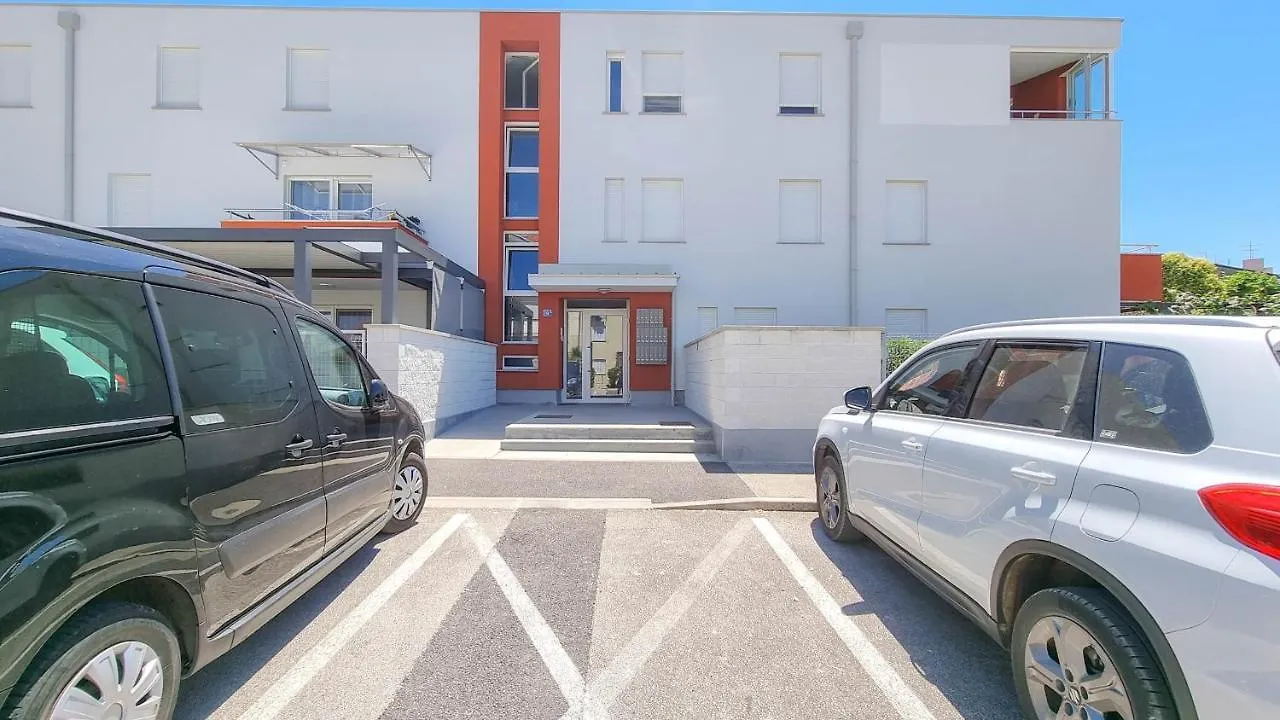 Antonio Appartement Umag 0*,